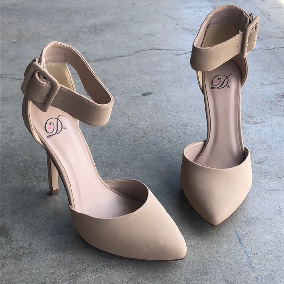 Delicious Women’s D’orsay Ankle Strap High Heels - Picture 4 of 5